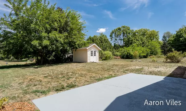 Spring Lake, MI 49456,15721 Willows Drive