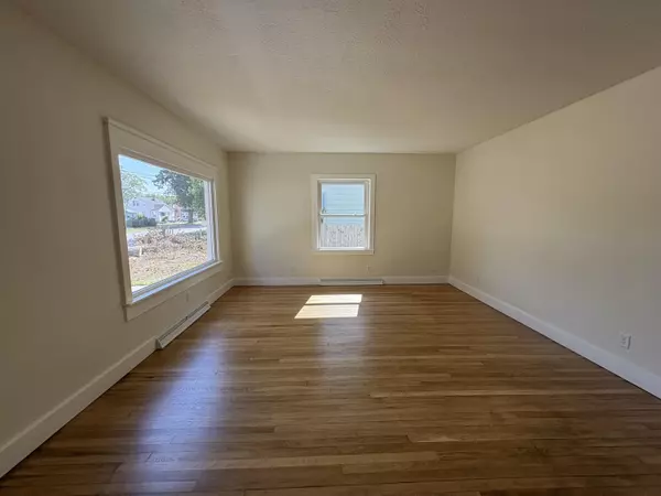 Muskegon, MI 49442,849 Allen Avenue