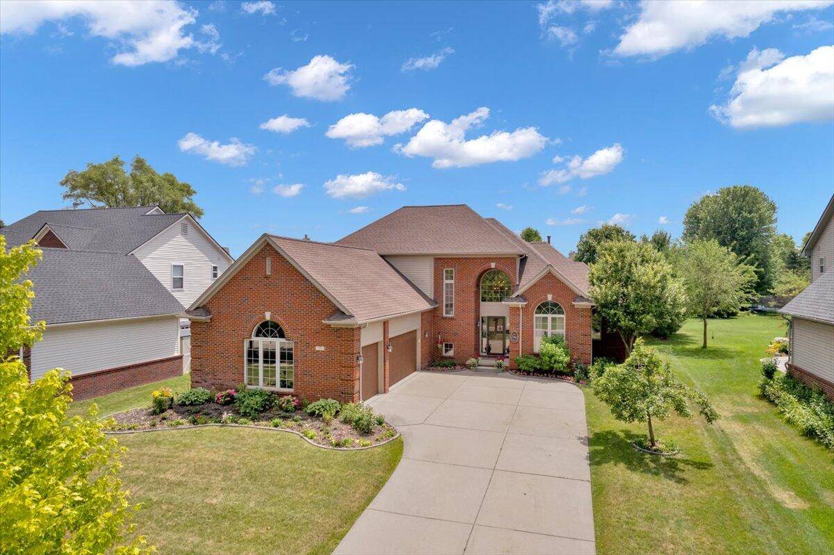 Oxford, MI 48371,723 Bay Pointe Drive