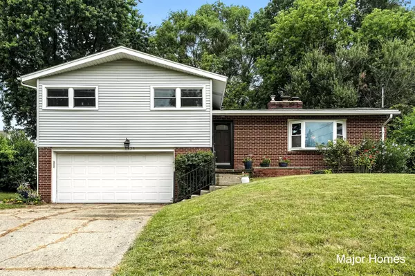 1435 Sweet NE Street, Grand Rapids, MI 49505