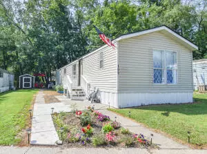 Hillsdale, MI 49242,2856 W Carleton Road #Lot 109
