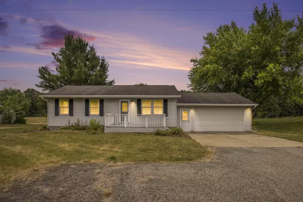 13280 Bradshaw NE Street, Gowen, MI 49326
