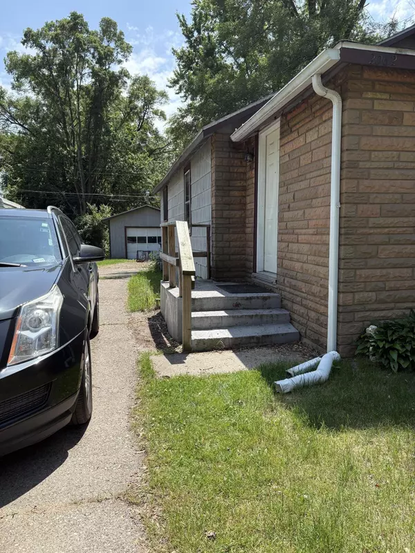 Benton Harbor, MI 49022,2062 Hatch Avenue