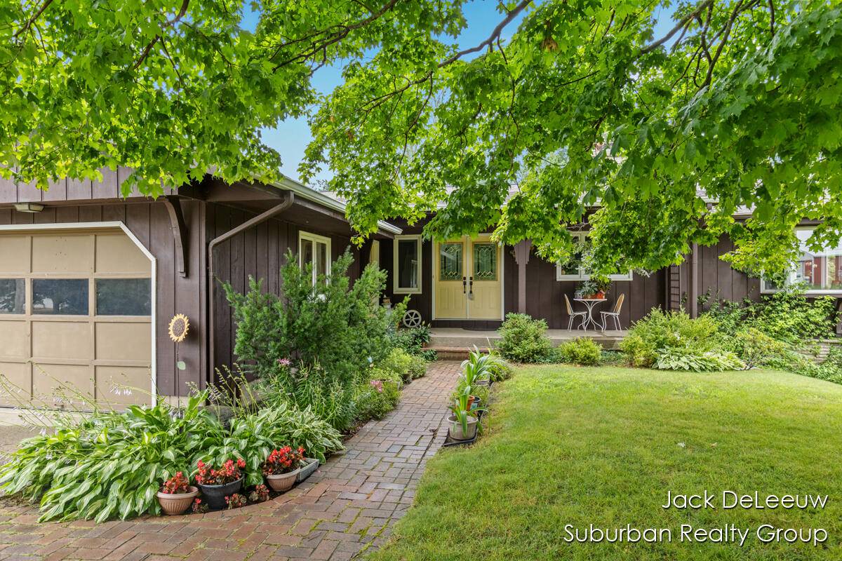 Grandville, MI 49418,1212 Quincy Street