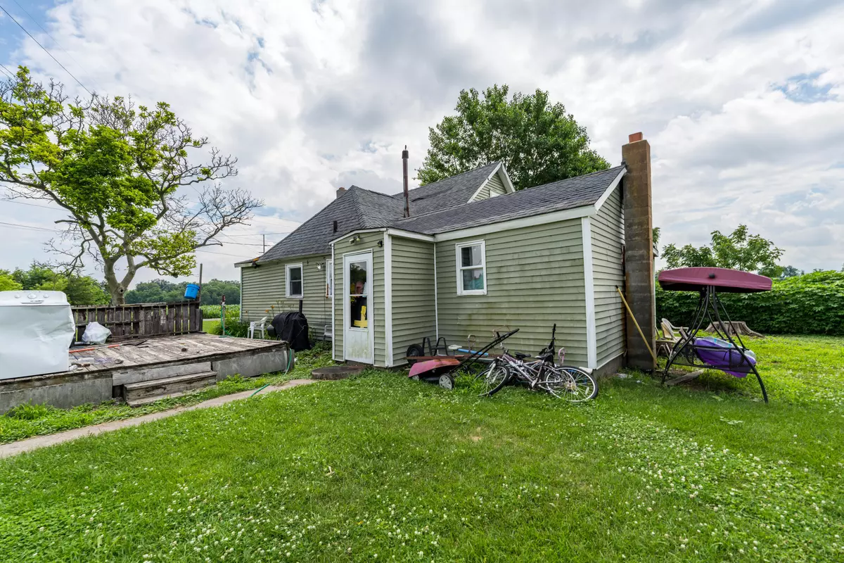 Decatur, MI 49045,88080 Old Swamp Road
