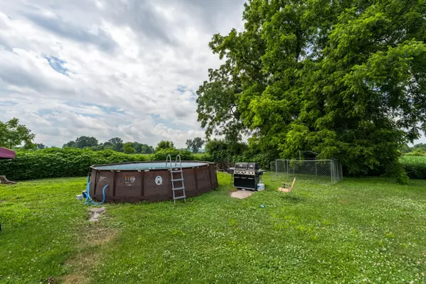 Decatur, MI 49045,88080 Old Swamp Road