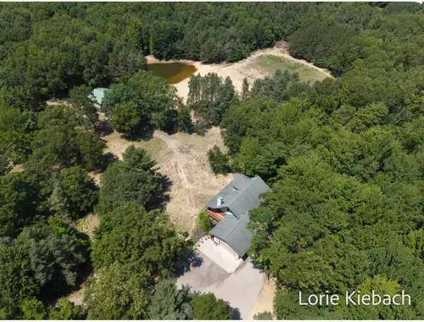 16549 Taft Road, Spring Lake, MI 49456