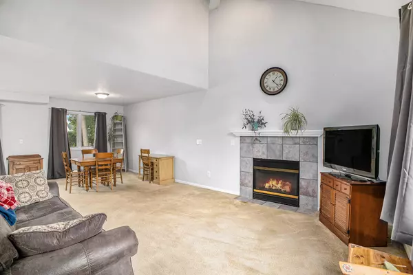 Jackson, MI 49201,5135 S Granite Street