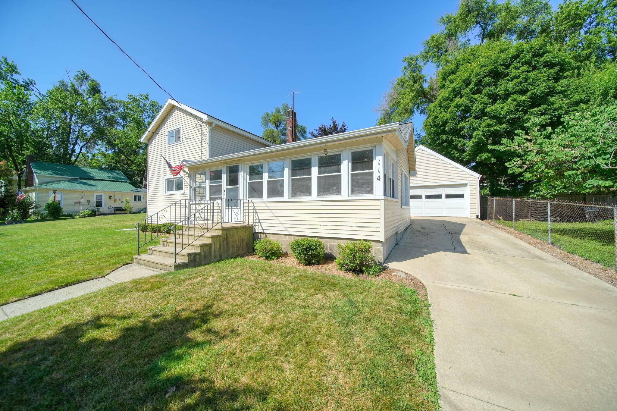 Grass Lake, MI 49240,114 Clark Street