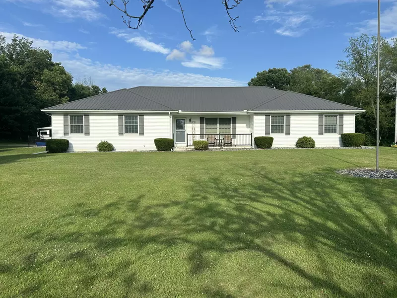 6089 Reynolds Road, Jackson, MI 49201