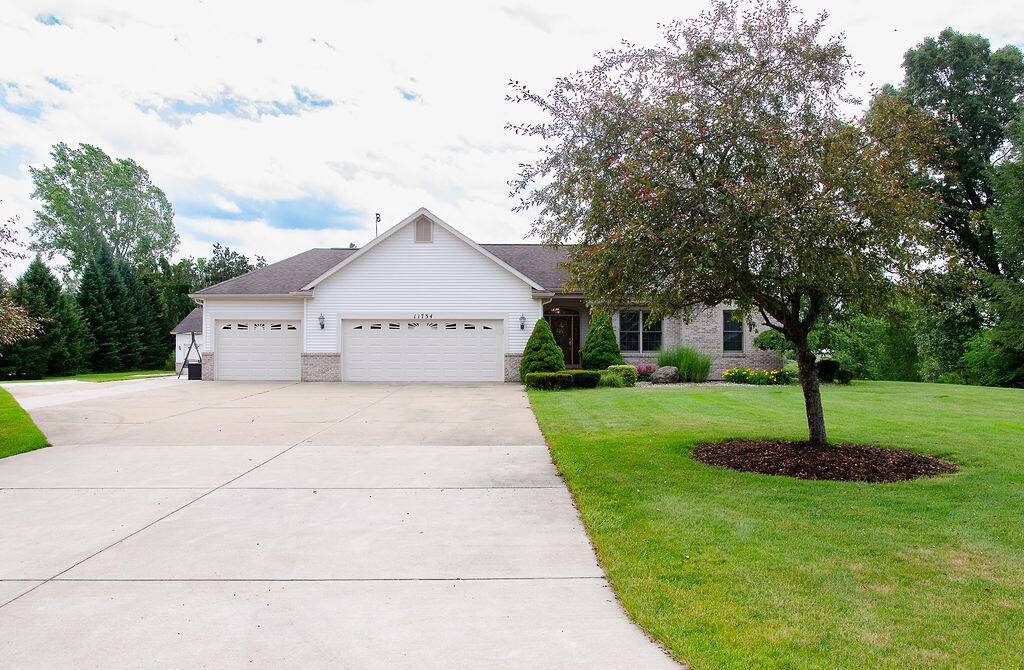11734 Lindy Court, Rockford, MI 49341