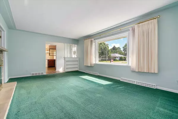 Kalamazoo, MI 49006,1117 Turwill Lane