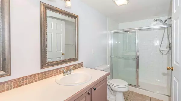 Ann Arbor, MI 48103,2124 Pauline Boulevard #206