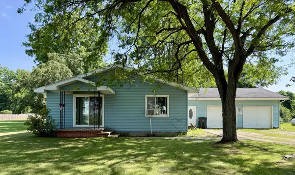 30695 E Fawn River Road, Sturgis, MI 49091
