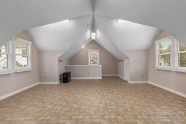 Grand Rapids, MI 49503,225 Prospect NE Avenue