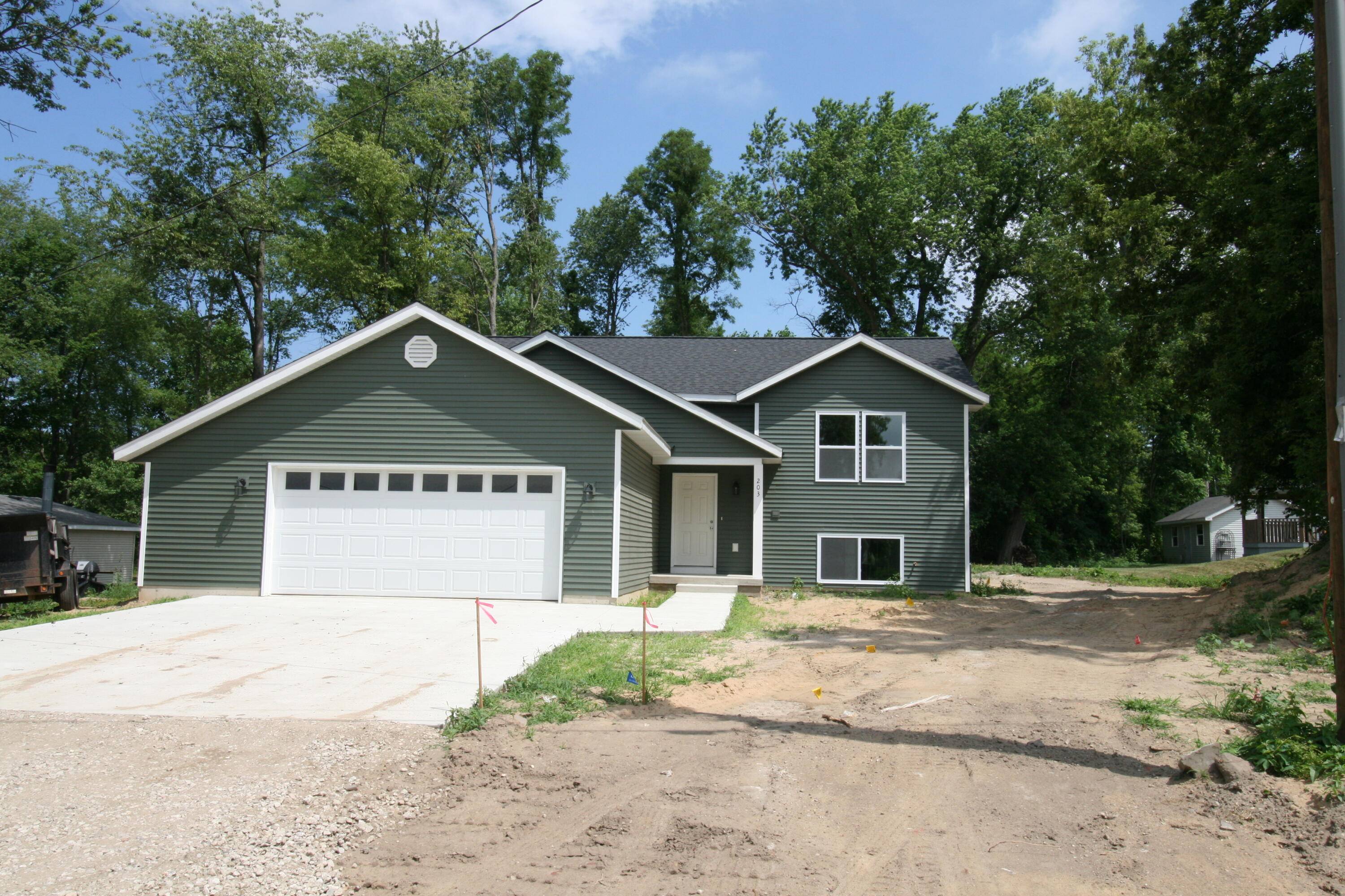 203 2nd Street, Fennville, MI 49408