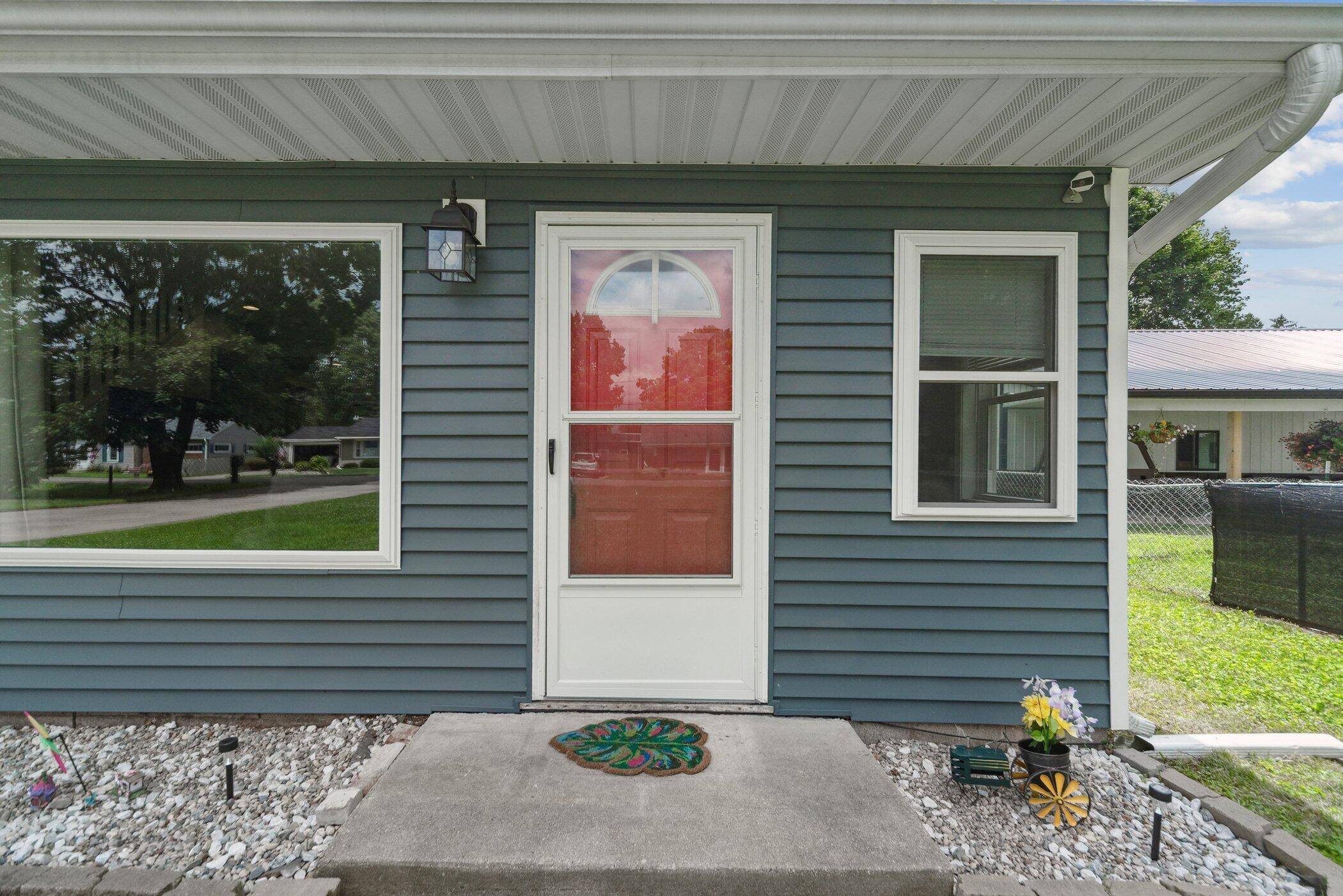 Jackson, MI 49202,145 Falcon Road