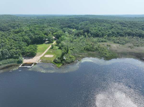 6458 Richardson Road Road, Howell, MI 48843
