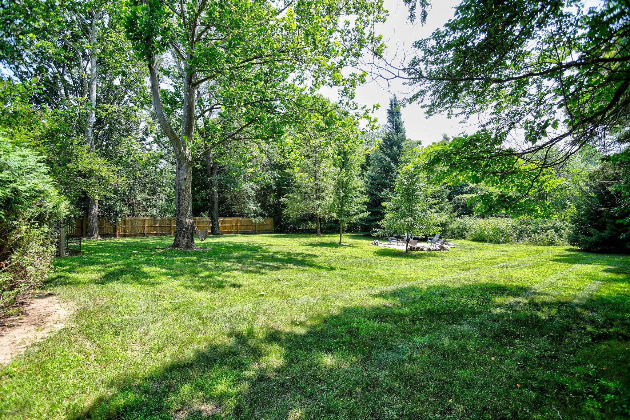 South Haven, MI 49090,09272 Riverbend Drive