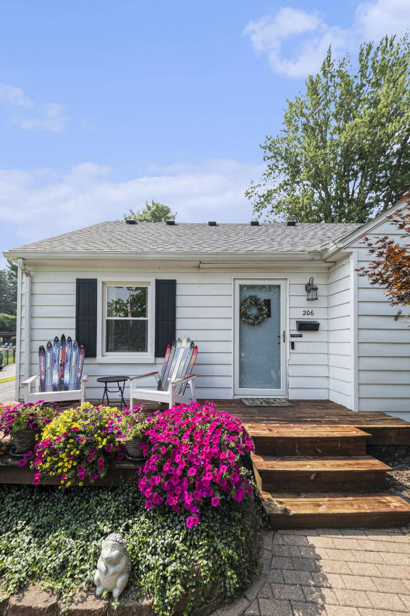 Saline, MI 48176,206 W McKay Street