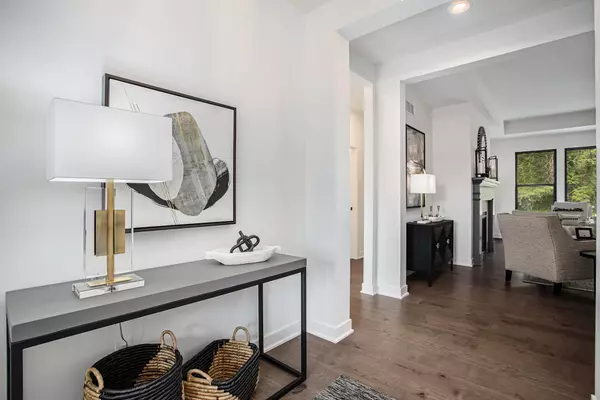 Kalamazoo, MI 49009,8020 Turning Stone