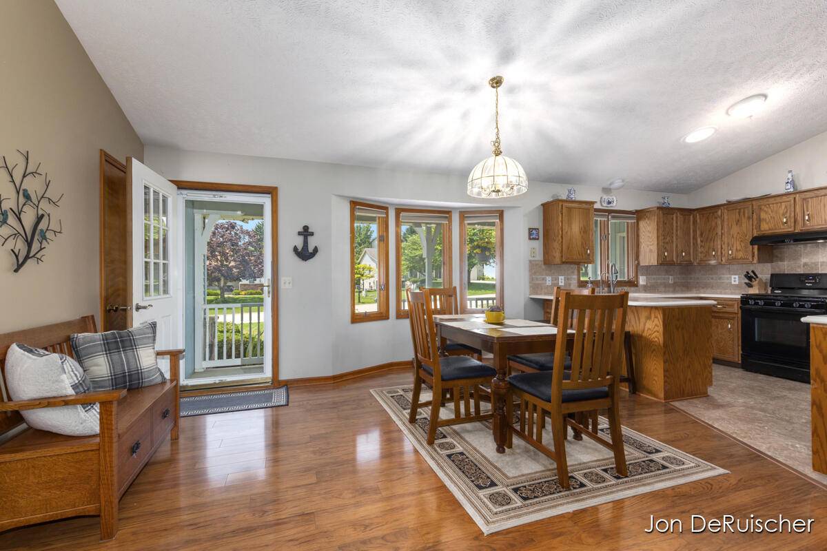 Hudsonville, MI 49426,6738 City View Drive