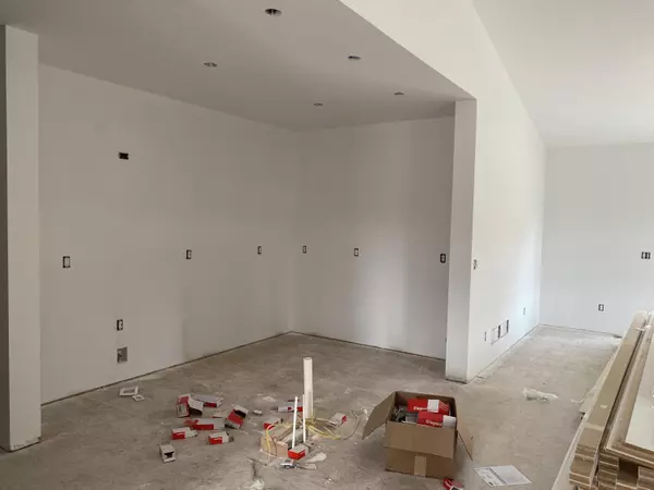 Kentwood, MI 49512,2823 W Cobblestone SE Court #12