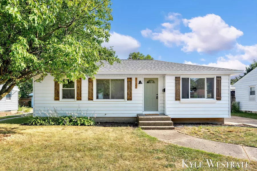 1122 Cricklewood SW Street, Wyoming, MI 49509