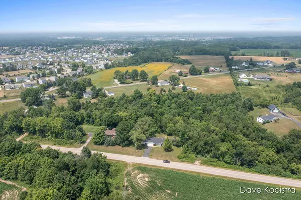 Grandville, MI 49418,1900 Quincy SW Street
