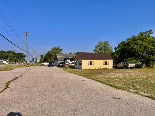 Muskegon, MI 49442,3972 E Apple Avenue