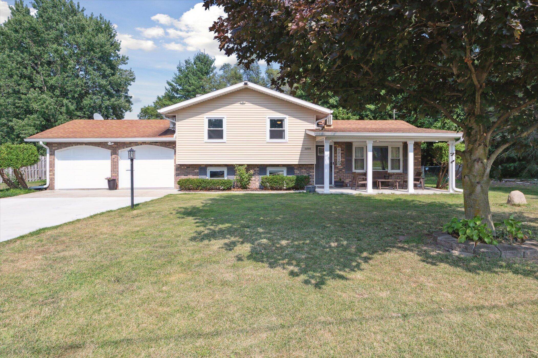 10999 M 140, Niles, MI 49120