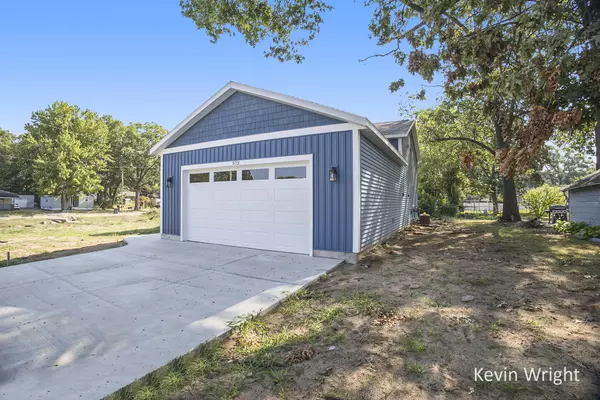 Muskegon, MI 49442,572 Agnes Street