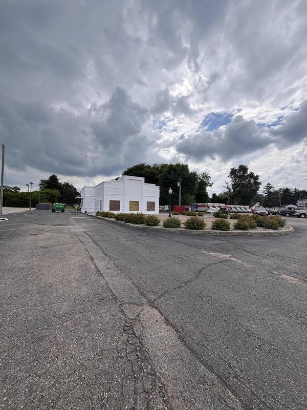 Niles, MI 49120,1295 S 11th Street