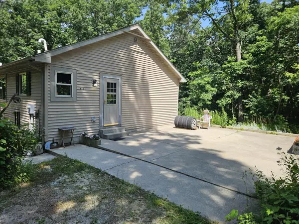 Howard City, MI 49329,8523 E Shady Ridge #Option A