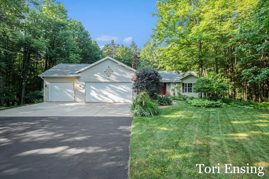 1621 Clark Court, Greenville, MI 48838