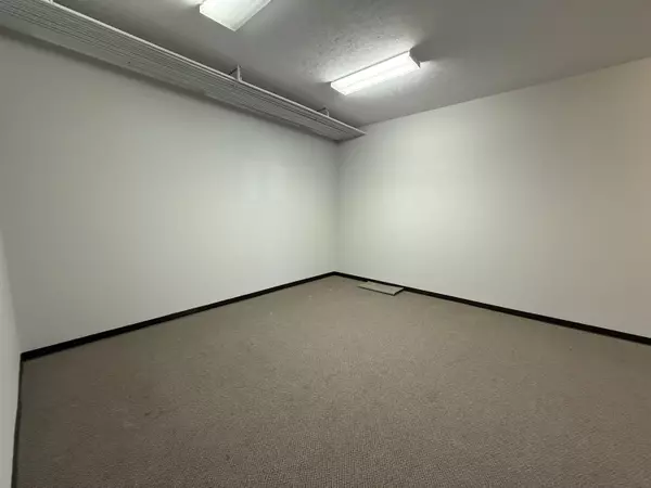 Holland, MI 49424,12972 James Street #30