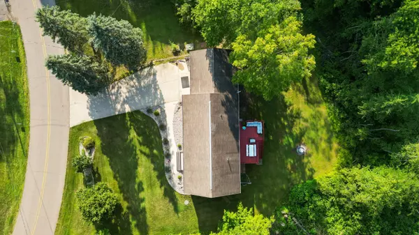 Richland, MI 49083,11855 YORKSHIRE Drive