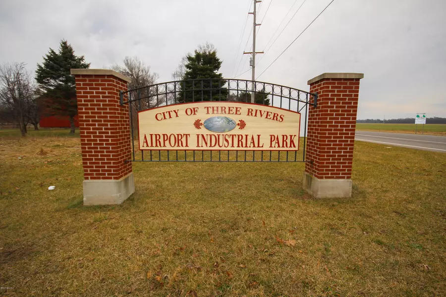 Hov Aire Drive #16.95 Acres, Three Rivers, MI 49093