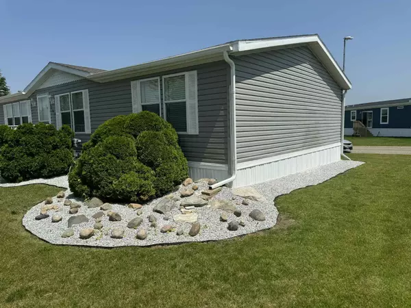 Portland, MI 48875,7204 E Grand River Ave #Lot 142