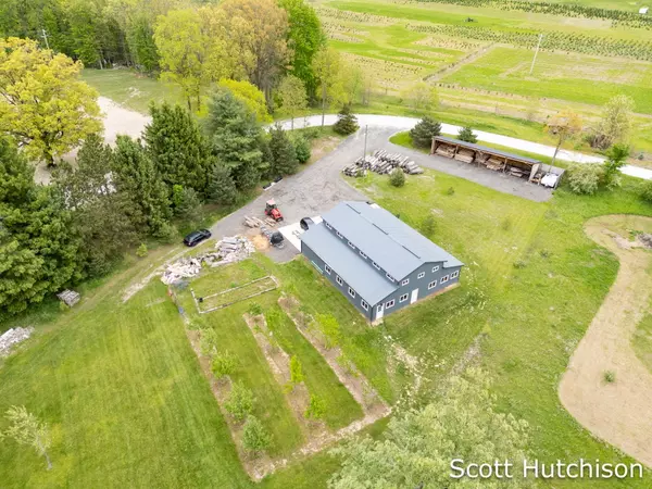 Rockford, MI 49341,9953 10 Mile NE Road