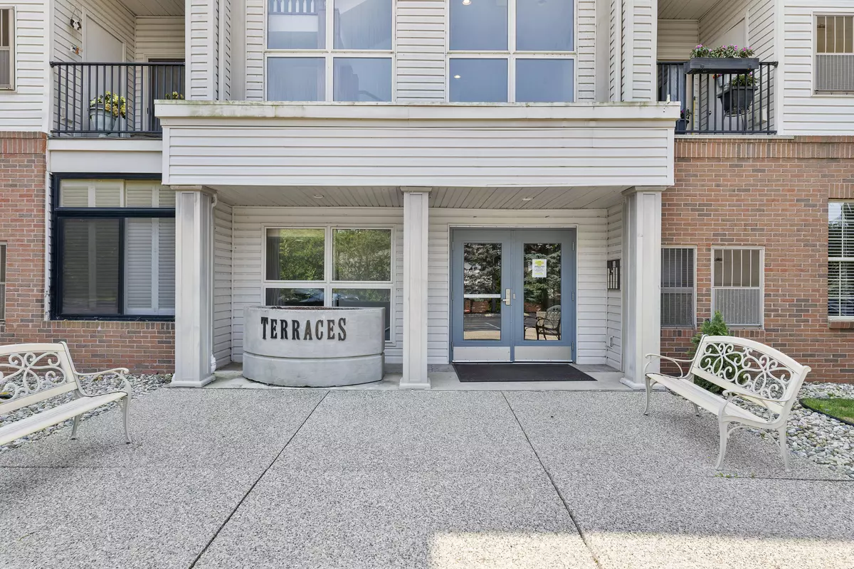 Clinton Twp, MI 48038,39144 Hayes Road