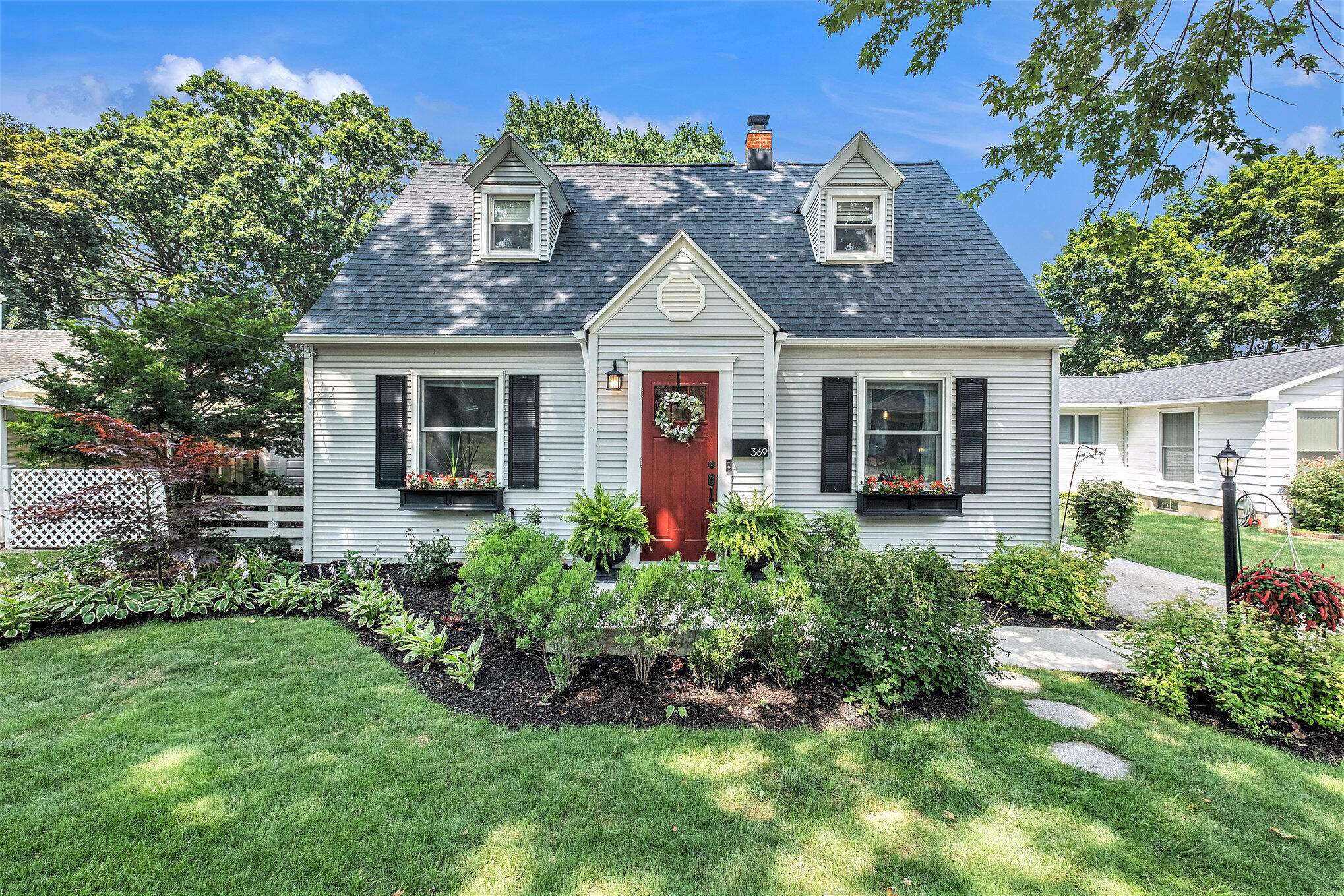 369 Sigsbee Street, Rockford, MI 49341