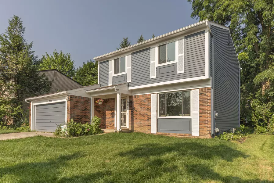 1001 Rue Deauville Boulevard, Ypsilanti, MI 48198