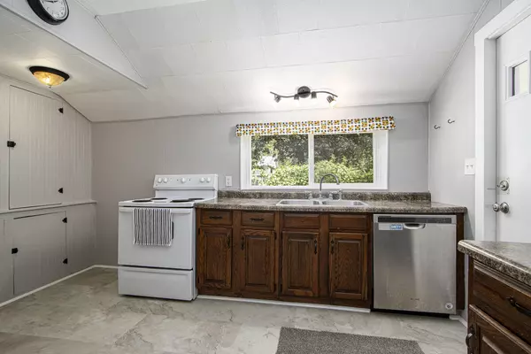 Gobles, MI 49055,108 N State Street
