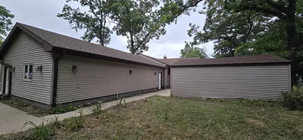 Muskegon, MI 49444,2384 E Columbia Avenue