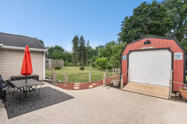 Bronson, MI 49028,218 S Matteson Lake Road