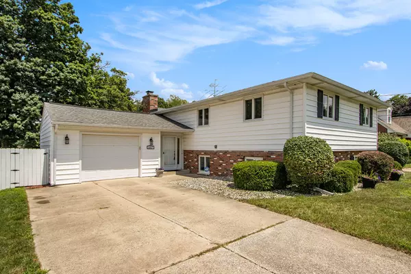 Kalamazoo, MI 49004,1017 Parchmount Avenue