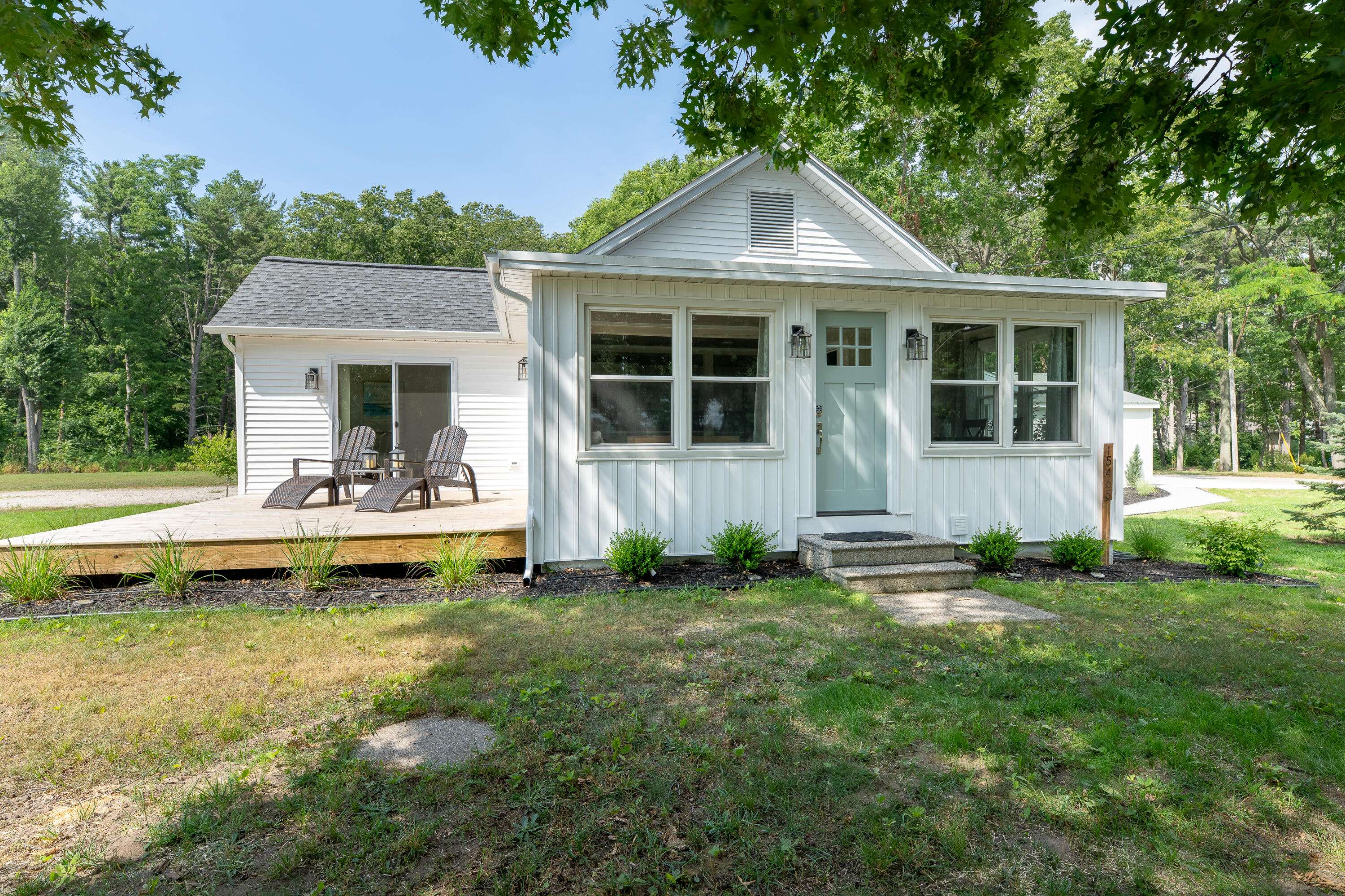 Spring Lake, MI 49456,15465 Leonard Road
