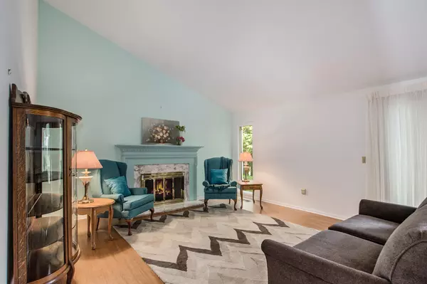 Holland, MI 49423,849 Brook Village Court
