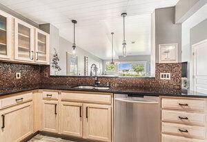 Spring Lake, MI 49456,927 W Savidge Street